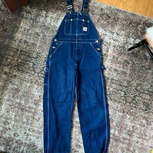 Carhartt Loose denim big overall and medium wash, size 38 x 30
